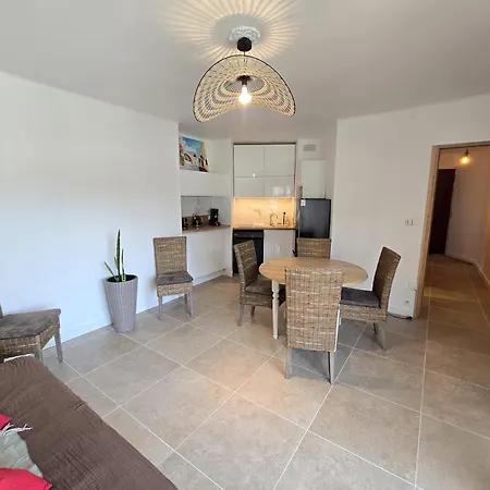 T2 Ideal A 50m De La A Pied Parfait Pour Des Relax Apartman